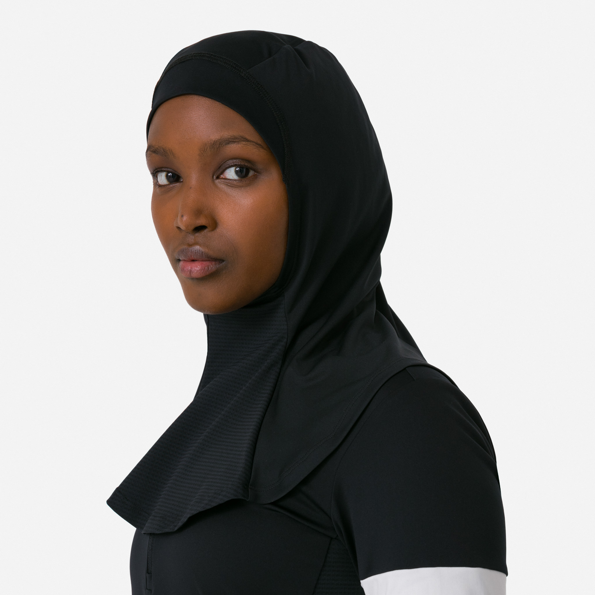 2840-Women-apos-s-Cycling-Hijab-Black-White-3.jpg Women's Cycling Hijab Black / White