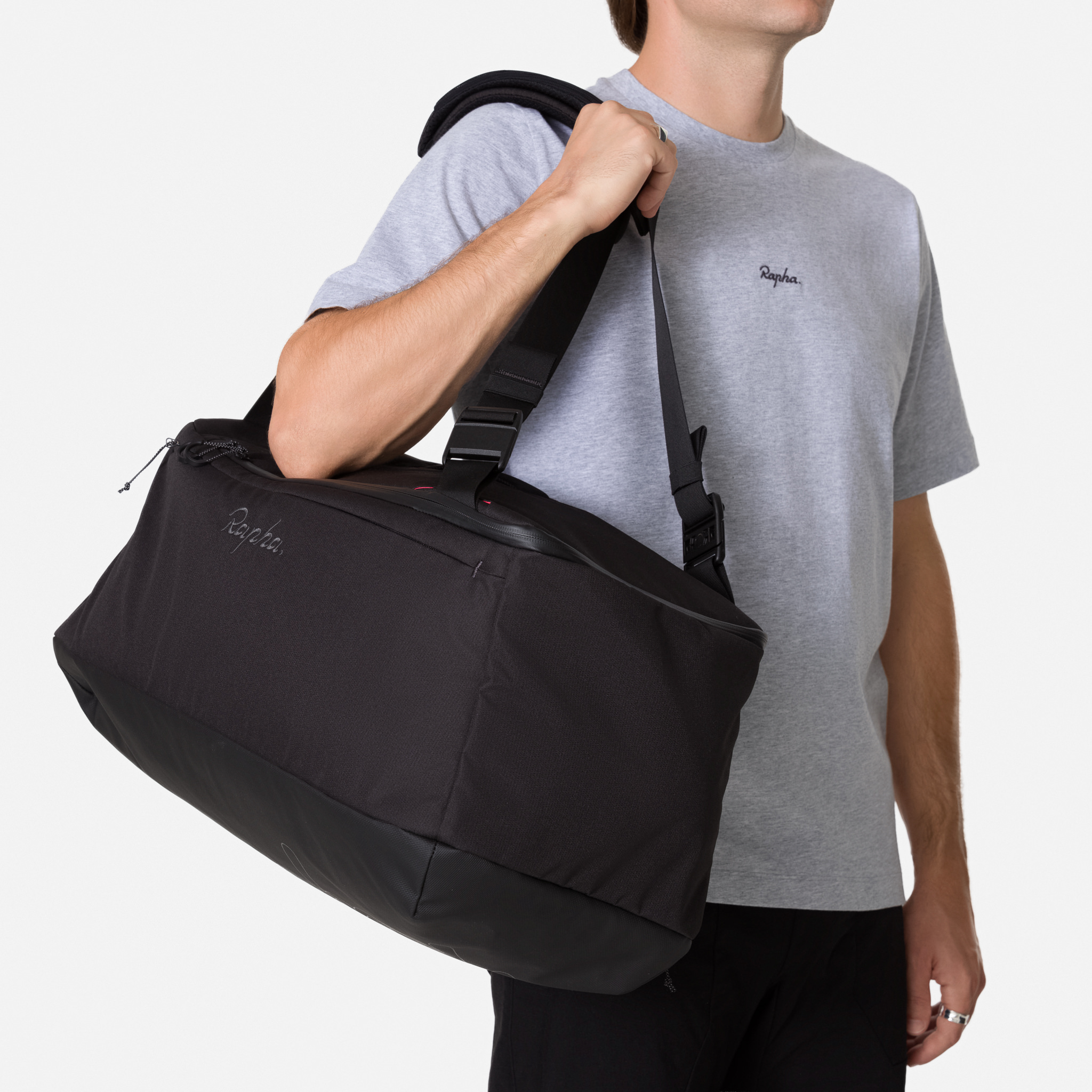 3561-Grand-Tour-Bag-41L-Black-Carbon-Grey-7.jpg Grand Tour Bag (41L) Black/Carbon Grey
