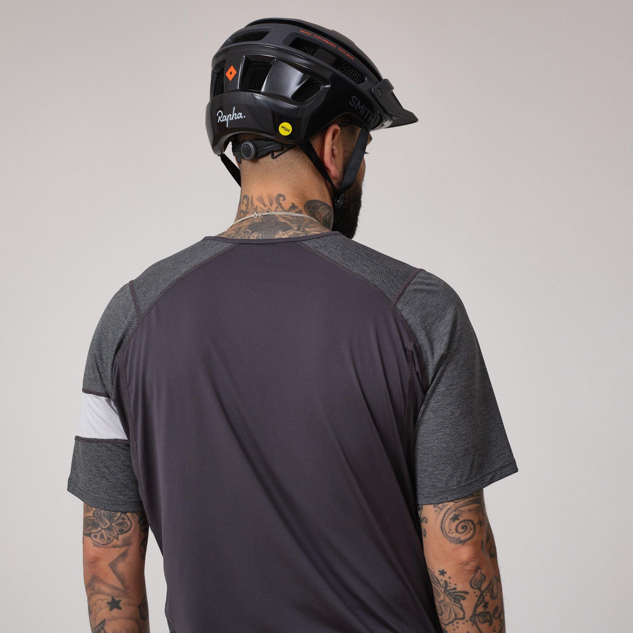 3828-Men-apos-s-Trail-Lightweight-T-shirt-Grey-Light-Grey-7.jpg Men's Trail Lightweight T-shirt Grey/Light Grey