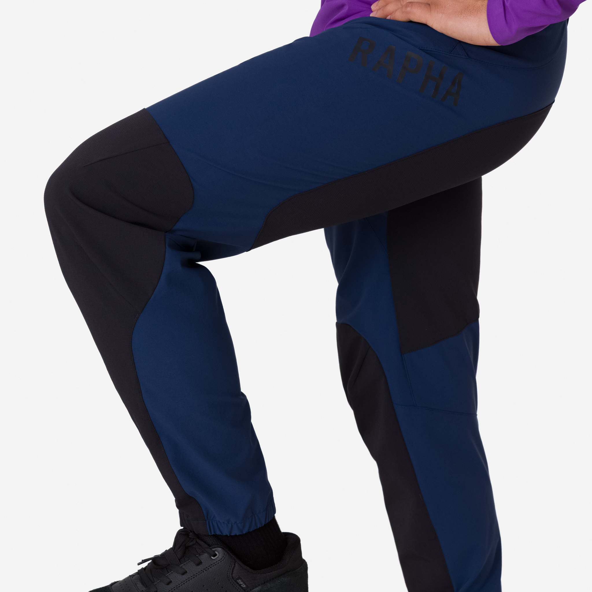 4504-Men-apos-s-Trail-Finale-Pants-Marine-Blue-Black-5.jpg Men's Trail Finale Pants Marine Blue/Black