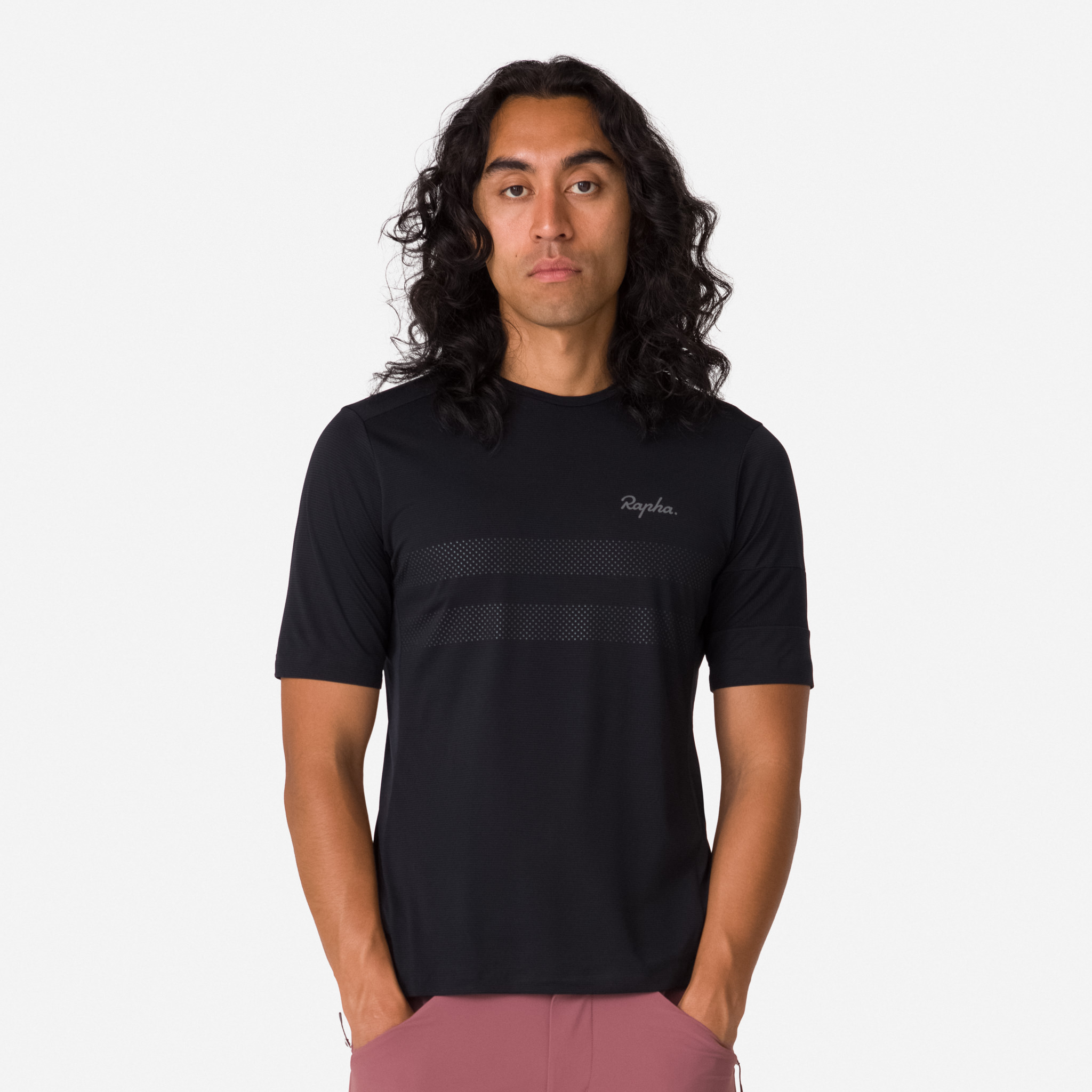 5311-Men-apos-s-Explore-Technical-T-Shirt-Black-Carbon-Grey-3.jpg Men's Explore Technical T-Shirt Black/Carbon Grey